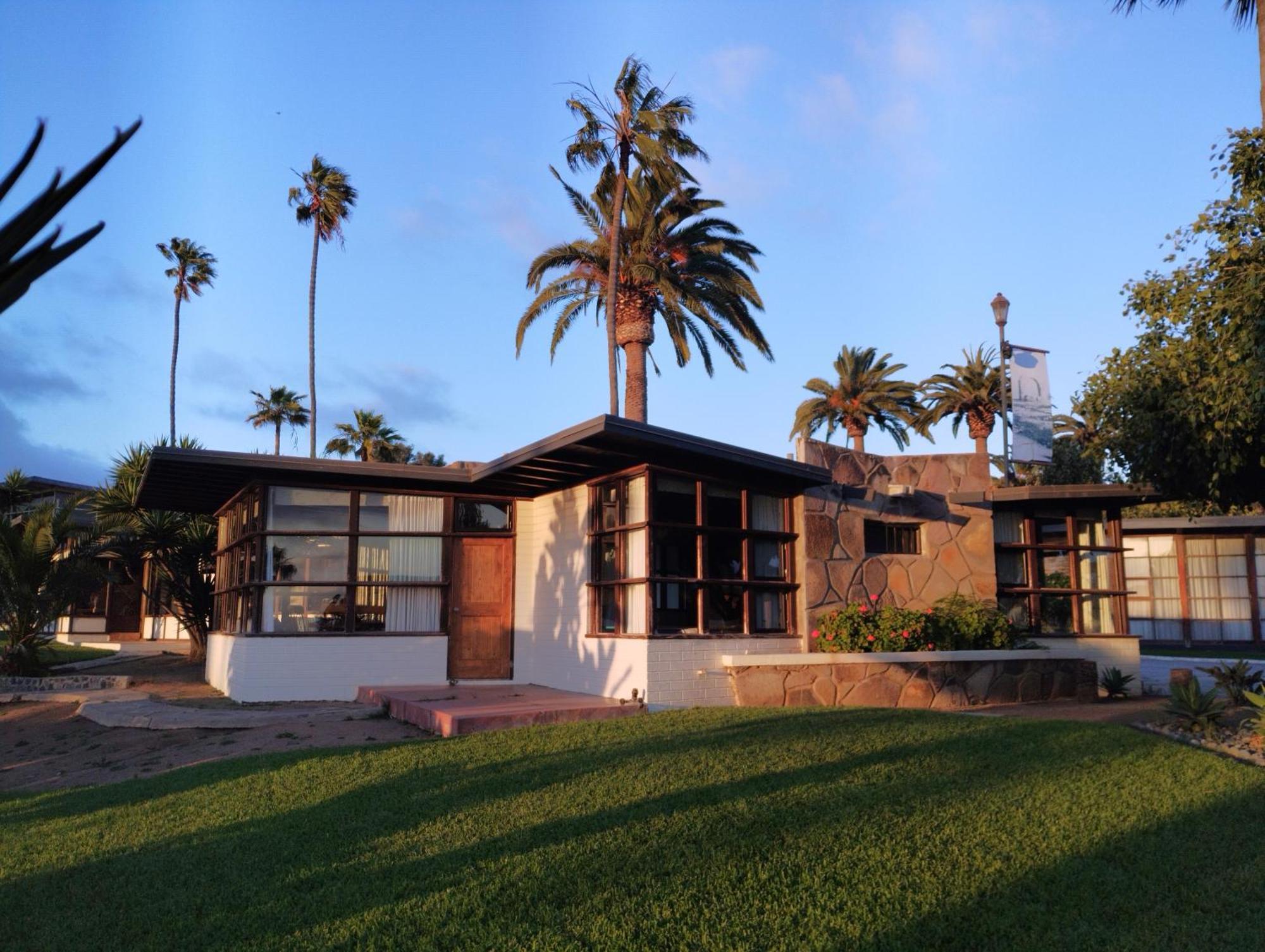 Papagayo Hotel Ensenada